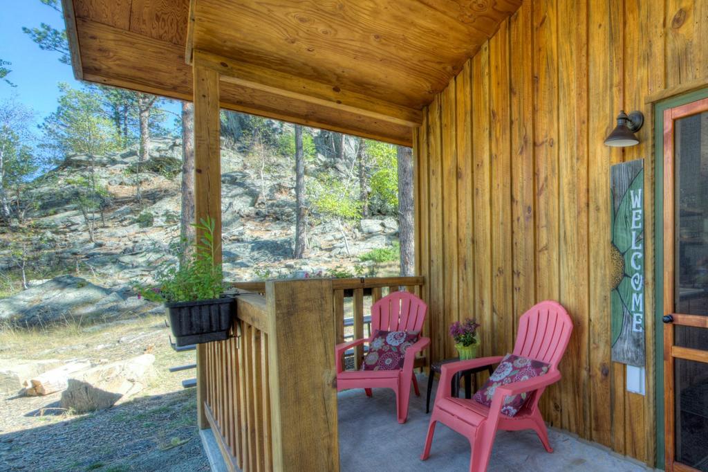 Villa Yak Ridge Cabins And Farmstead By Mount Rushmore à Keystone Extérieur photo