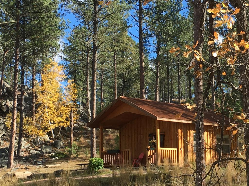Villa Yak Ridge Cabins And Farmstead By Mount Rushmore à Keystone Extérieur photo