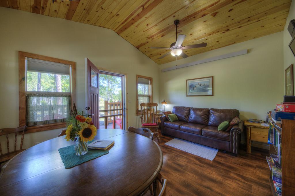 Villa Yak Ridge Cabins And Farmstead By Mount Rushmore à Keystone Extérieur photo